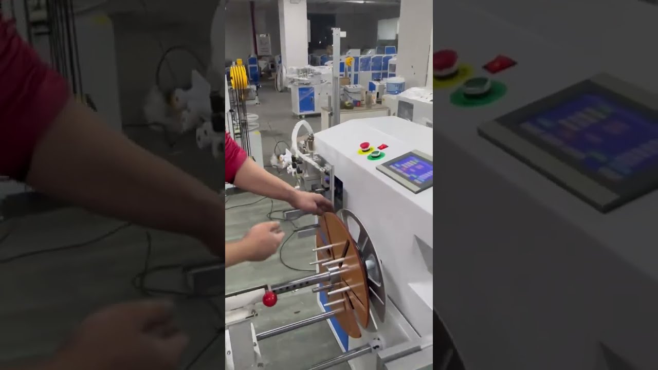 Riavvolgitore Automatico 52: Da Bobine Grandi a Piccole con Misurazione e Taglio di Precisione