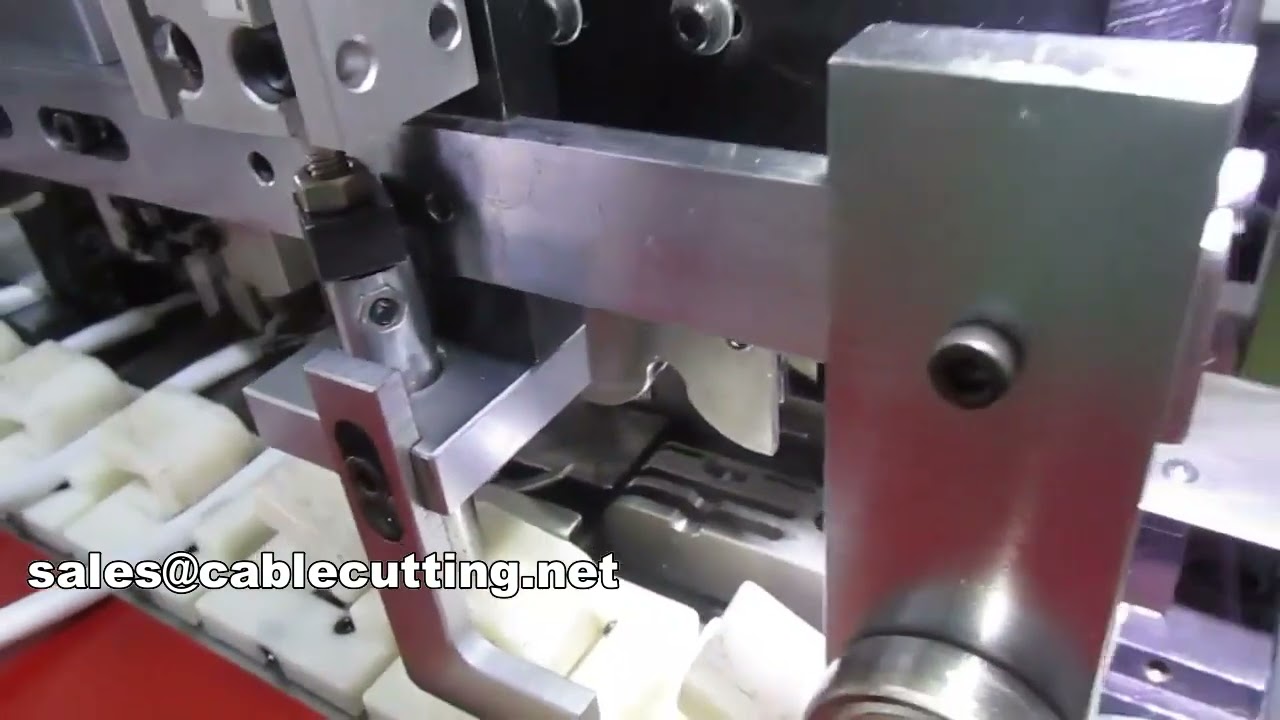 Macchina Crimpatrice Automatica per Spine Standard Europee WPM-203-G – Precisione e Velocità