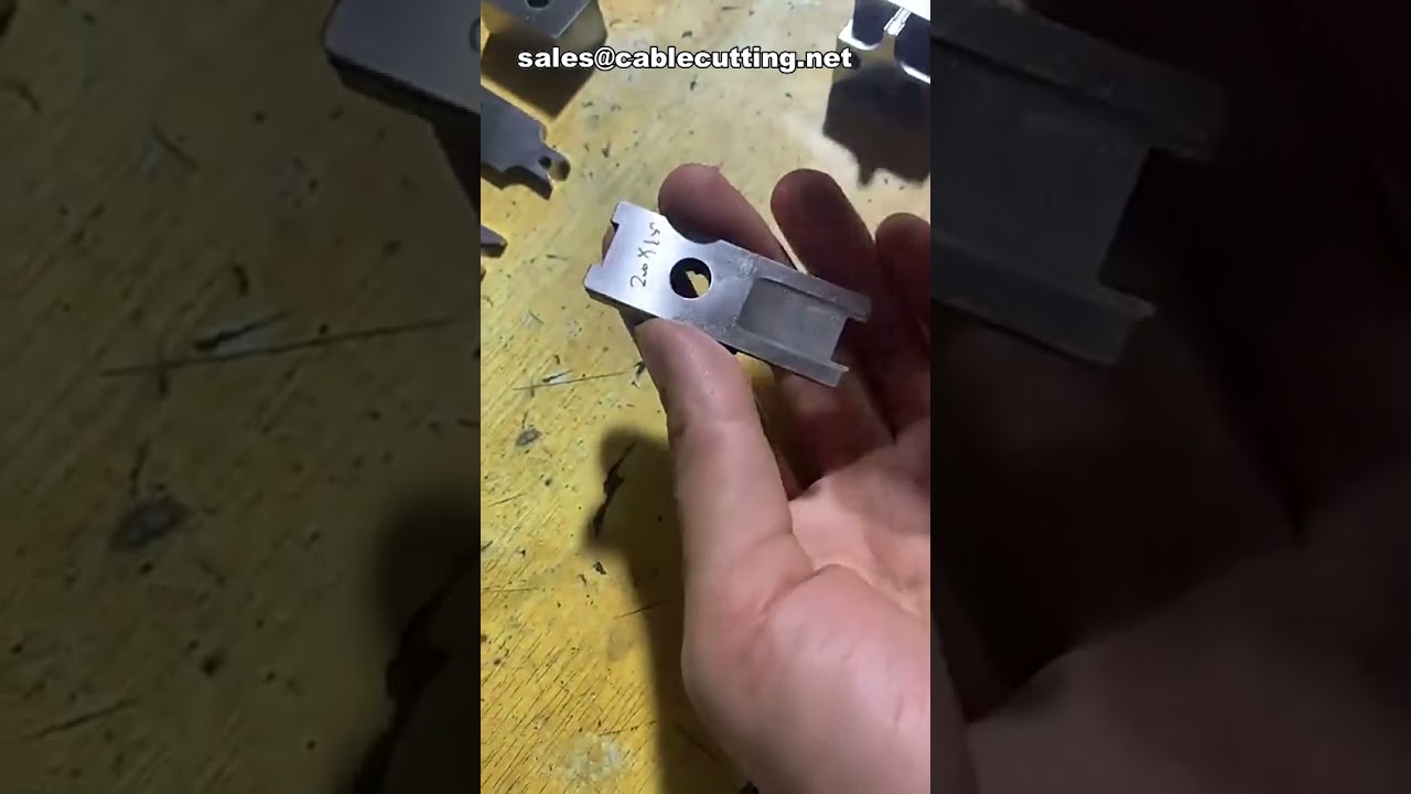 Stampo Personalizzato per Coltello a Pressa Fredda per Terminali – Lama di Taglio per Crimpatrice Automatica