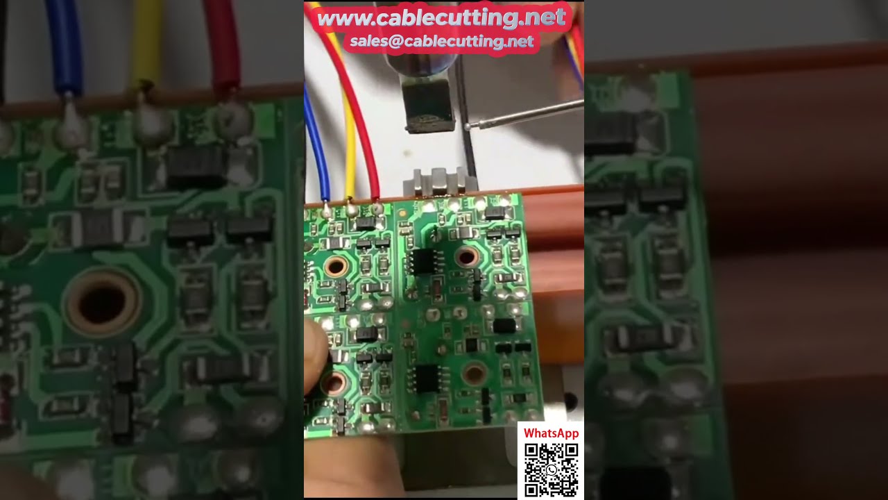 Saldatrice automatica per pannelli PCB: precisione e velocità per l'assemblaggio elettronico