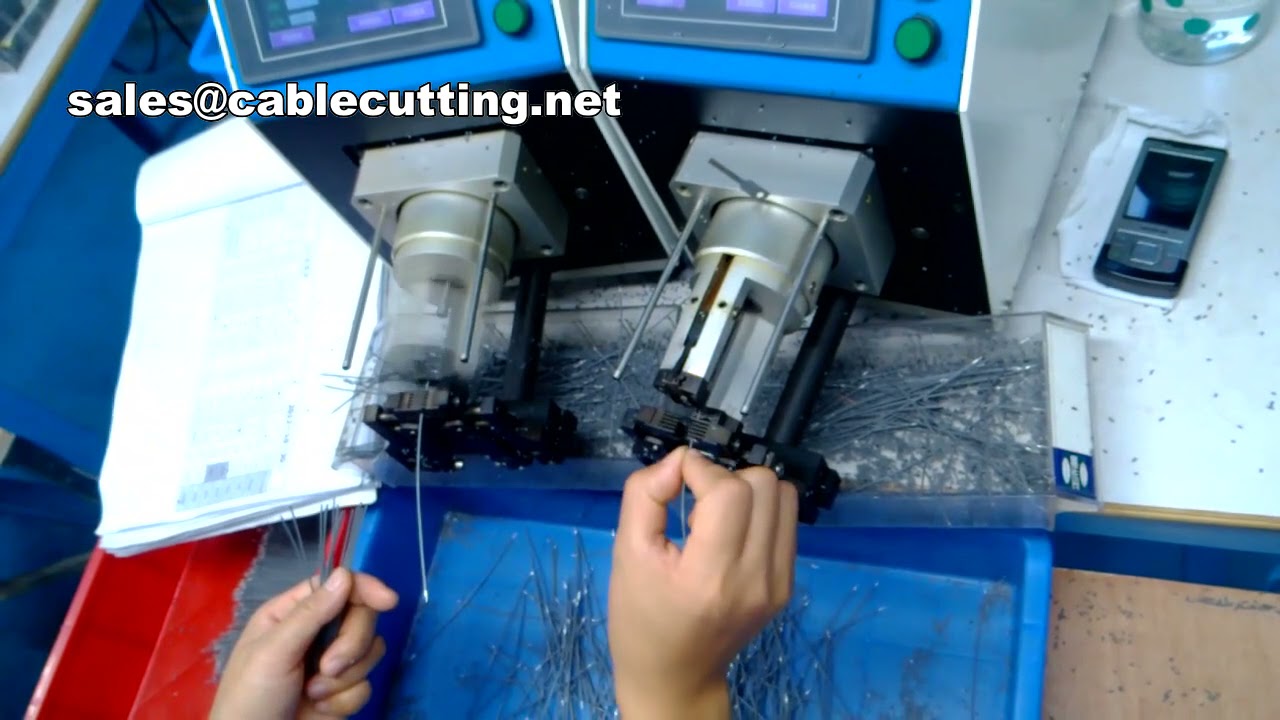 Spellatrice Rotativa per Cavi Coassiali – Macchina per Strip di Cavi Coassiali