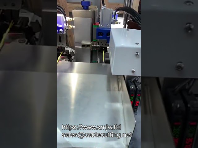 Macchina automatica per taglio e spelatura cavi con crimpatura doppia terminale per connettori JST