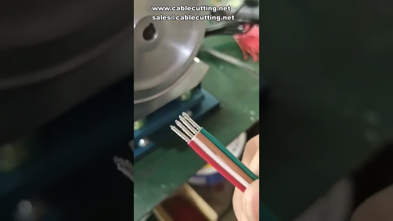 Macchina spellatrice e attorcigliatrice semi-automatica per cavi ACDC, rame e fili elettronici