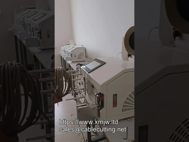 Video: Macchina Semiautomatica per Torsione e Legatura Fili - Avvolgimento e Fissaggio Bobine Cavi