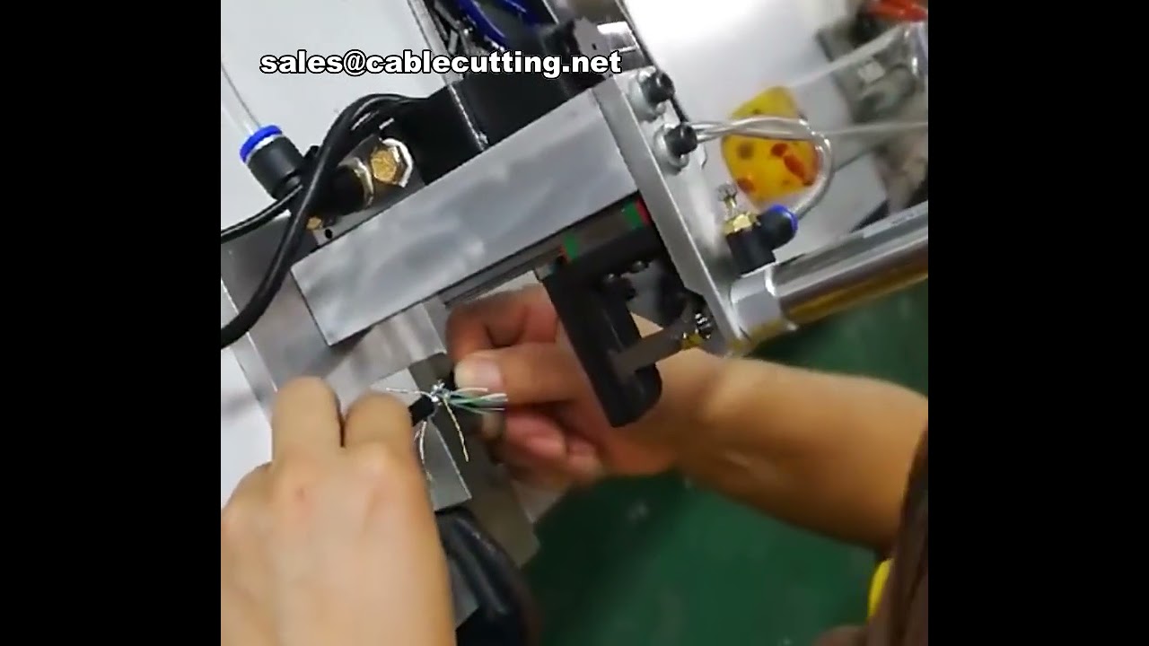 Pinza Pneumatica per Cavi con Inserti in Plastica – Organizza Cavi Dati, DP e USB 3.0